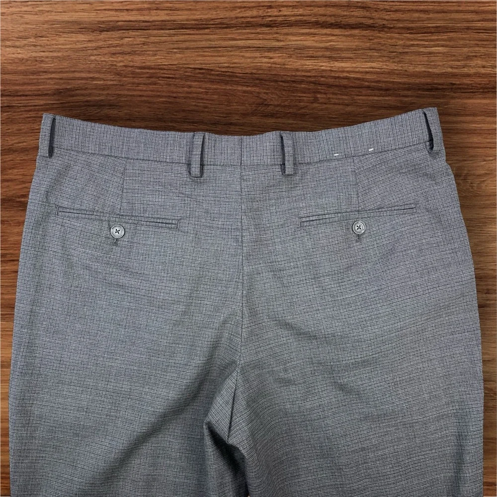 Express Men’s Gray Slim Fit Pants. Tag Size 34/30. 98% Wool